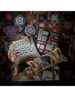 Coussin Bloc-Note, Christian Lacroix -Deco En Ligne Soldes coussin bloc note christian lacroix 2