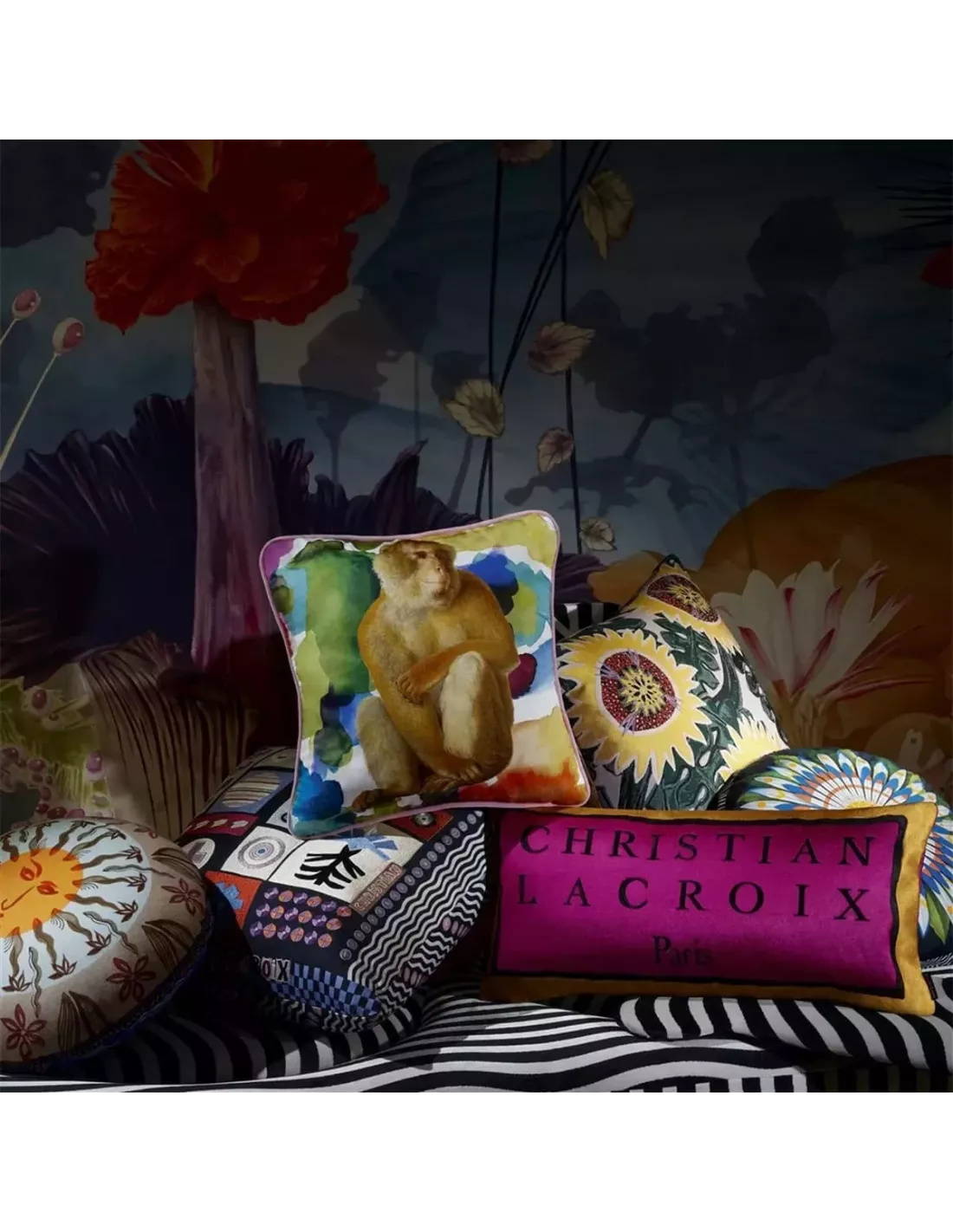 Coussin L'Artiste!, Christian Lacroix 4 Coussin L'Artiste!, Christian Lacroix – Image 2