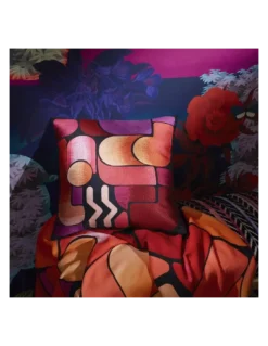 Coussin Lacroix Graphe Magenta, Christian Lacroix -Deco En Ligne Soldes coussin lacroix graphe magenta christian lacroix 3