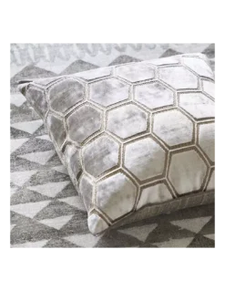 Coussin Manipur Oyster, Designers Guild -Deco En Ligne Soldes coussin manipur oyster designers guild 2