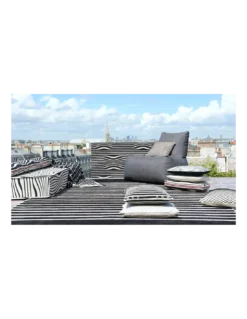 Coussin Reversible Graphite, Jean Paul Gaultier -Deco En Ligne Soldes coussin reversible graphite jean paul gaultier 2