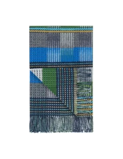 Plaid Tasara Cobalt, Designers Guild -Deco En Ligne Soldes plaid tasara cobalt designers guild 2