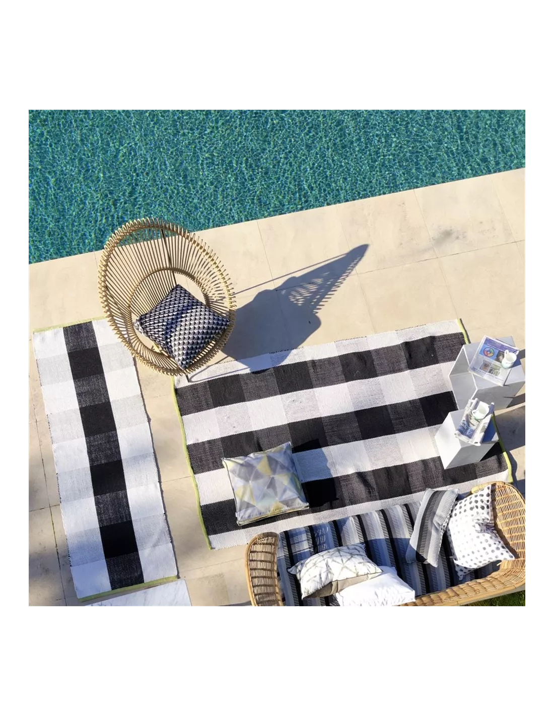 Tapis Couloir Saliya Noir Outdoor, Designers Guild 4 Tapis Couloir Saliya Noir Outdoor, Designers Guild – Image 2